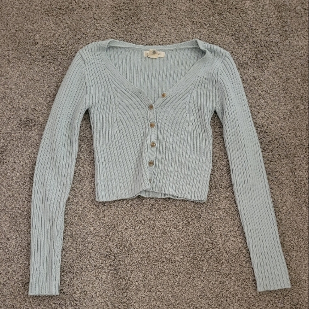 Light Blue Button-Up Women Sweater